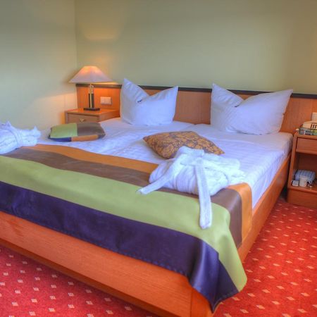 Hotel "Seelust" Garni Röbel Esterno foto